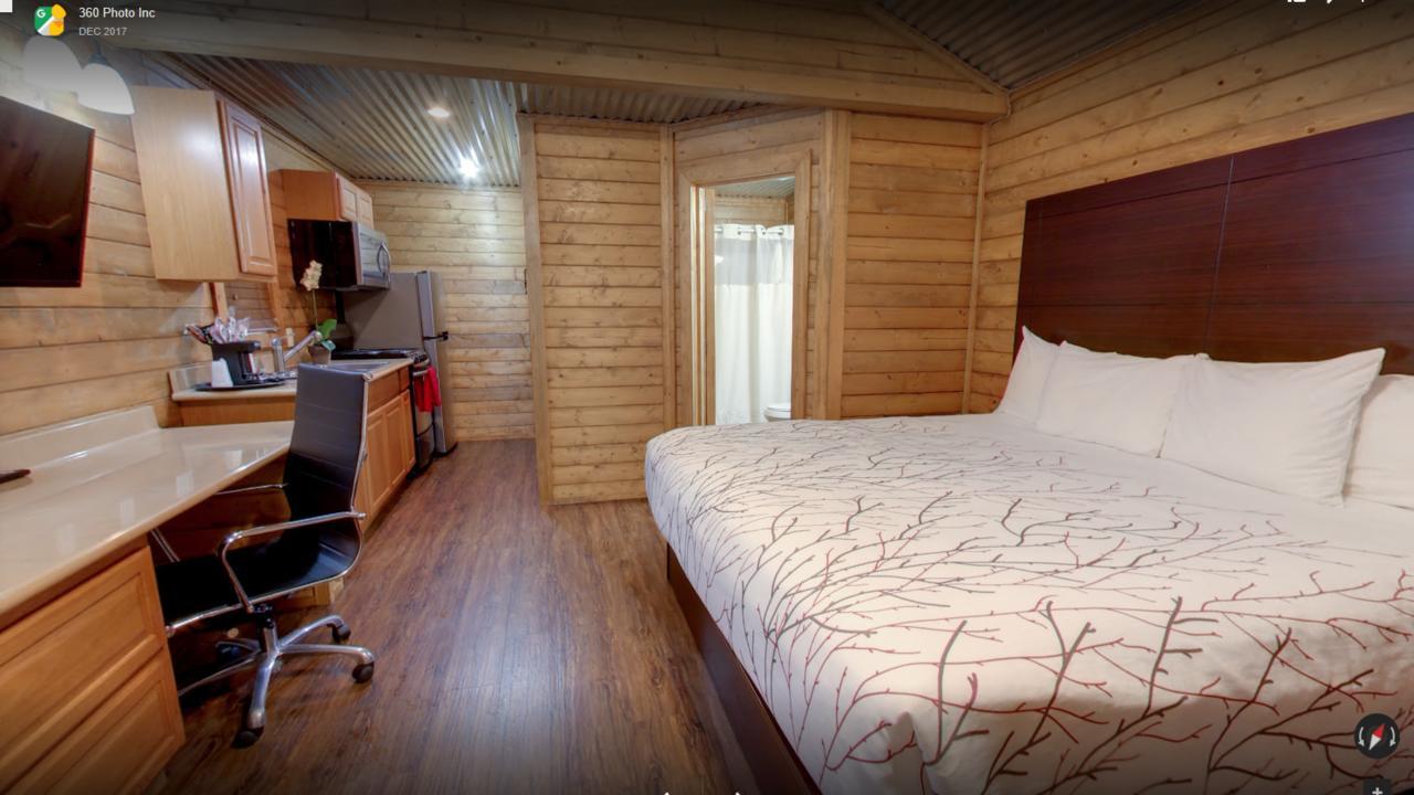 Paradise Rv & Cabins Resort Vinton Dış mekan fotoğraf